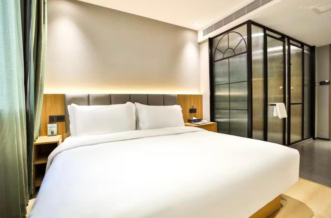 True Go Hotel - Shanghai Jing'An Temple Nanjing West Road Buitenkant foto