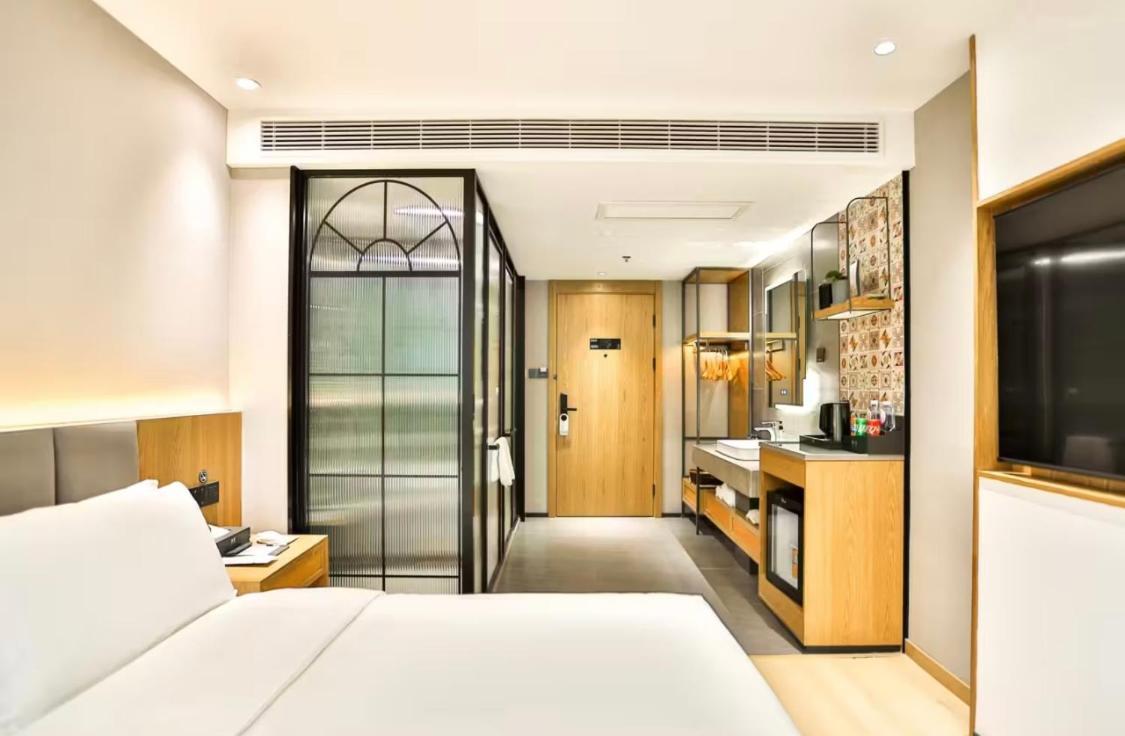 True Go Hotel - Shanghai Jing'An Temple Nanjing West Road Buitenkant foto