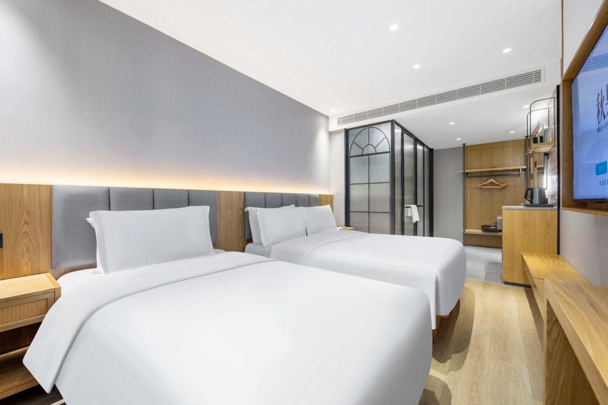 True Go Hotel - Shanghai Jing'An Temple Nanjing West Road Buitenkant foto