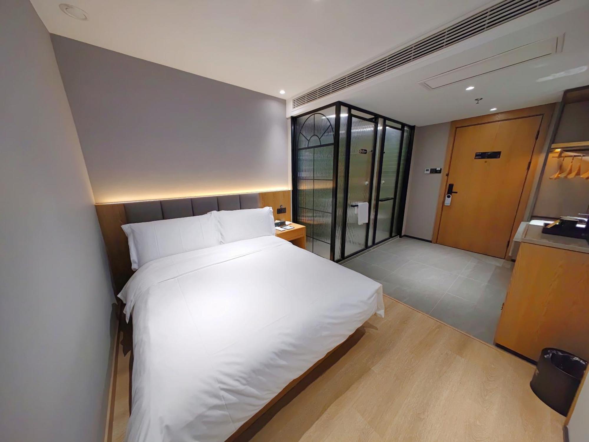 True Go Hotel - Shanghai Jing'An Temple Nanjing West Road Buitenkant foto
